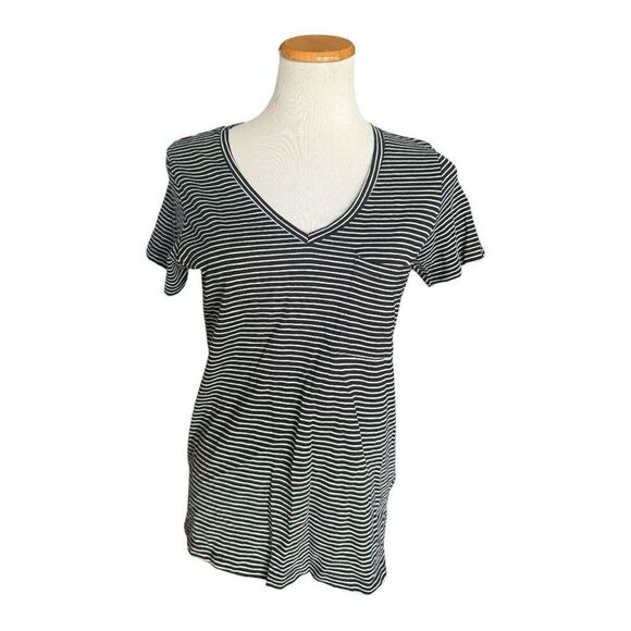 Buckle Tops - Womens Buckle Double Zero Spicy Small Striped V Neck Pocket Tee Shirt - Sz S
